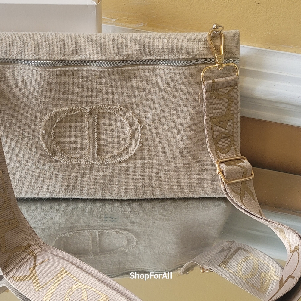 Dior pouch - Picture 4 of 9